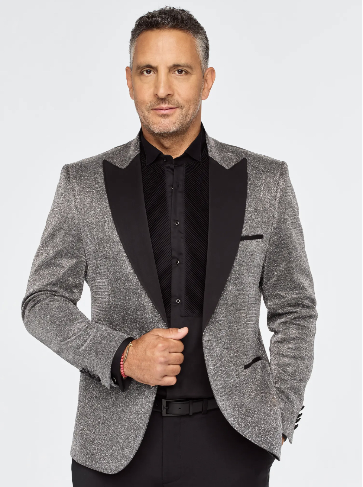 Mauricio Umansky of RHOBH and Buying Beverly Hills joins the season 32 cast of Dancing With the Stars.